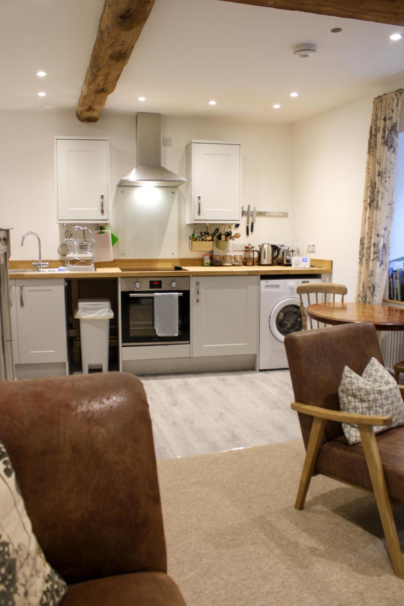 Ludlow Town Centre Apartments Екстериор снимка