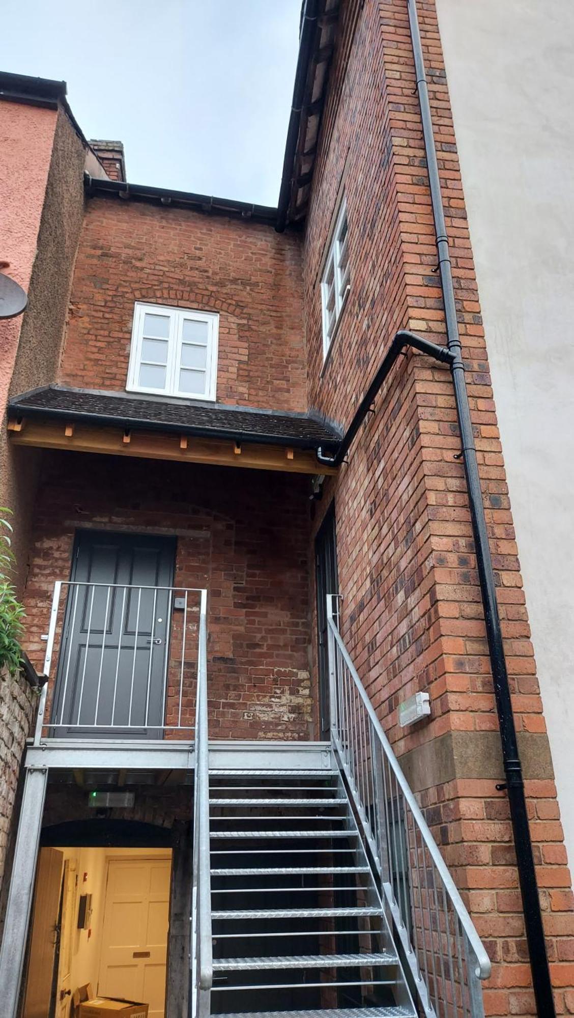 Ludlow Town Centre Apartments Екстериор снимка