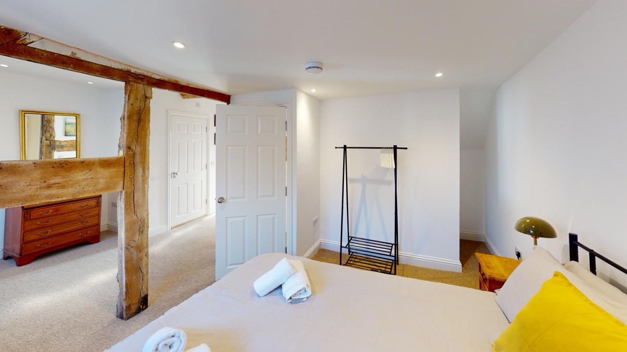 Ludlow Town Centre Apartments Екстериор снимка